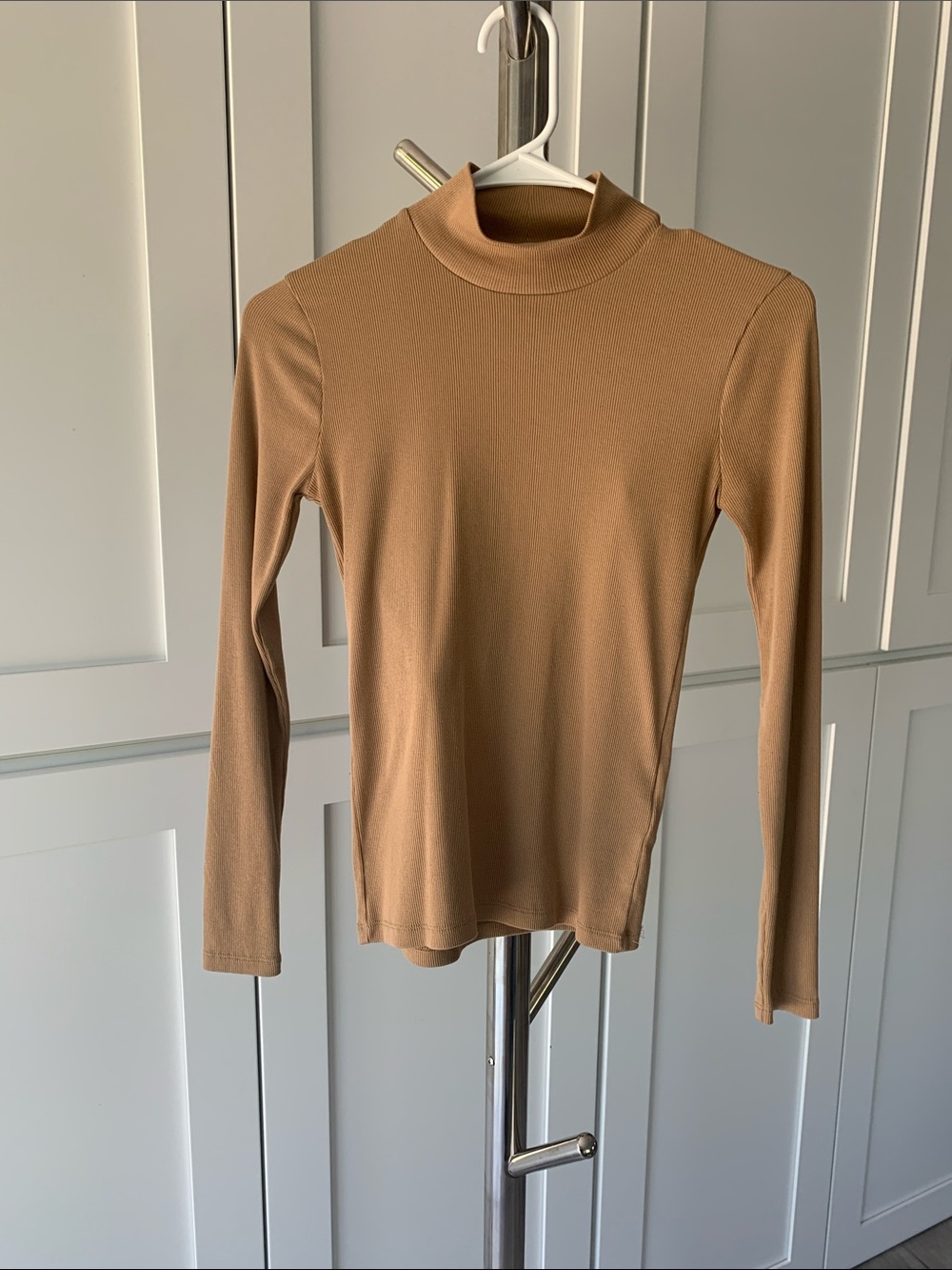 J. Crew Factory Camel Mock Neck Long Sleeve Top, Size XXS.